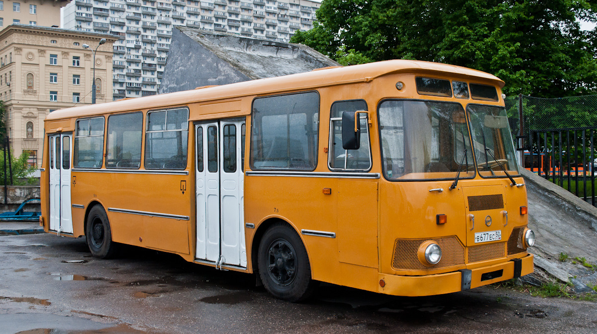 Фото старых лиазов. ЛИАЗ 677 газовый. ЛИАЗ 677 сзади. ЛИАЗ 3677. ЛИАЗ 677 спереди.