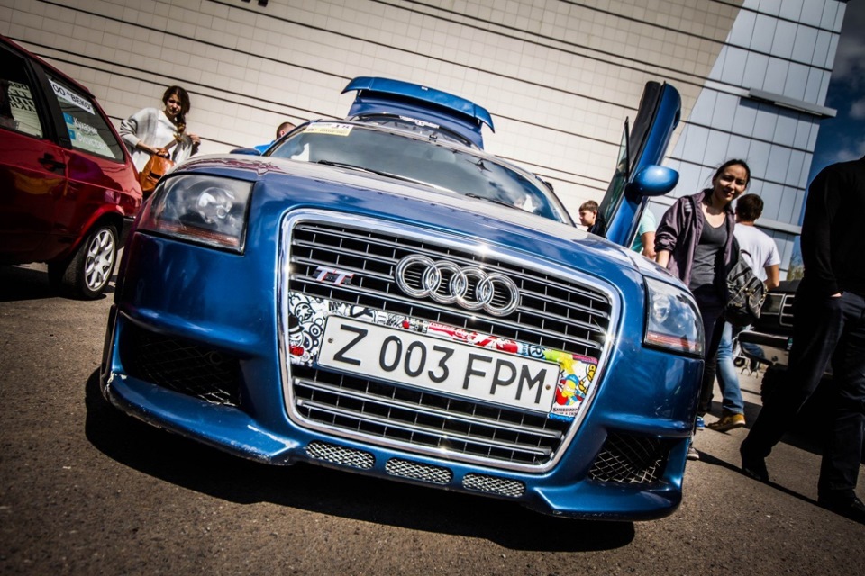 современные машины не спортивные. адлер музей гоночных машин. автоспорт россия. спорт авто екатеринбург. русские гоночные автомобили.