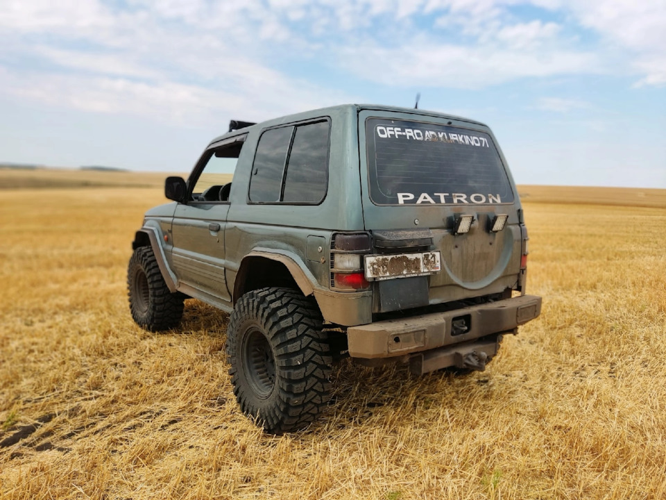 Mitsubishi pajero 2 кузов