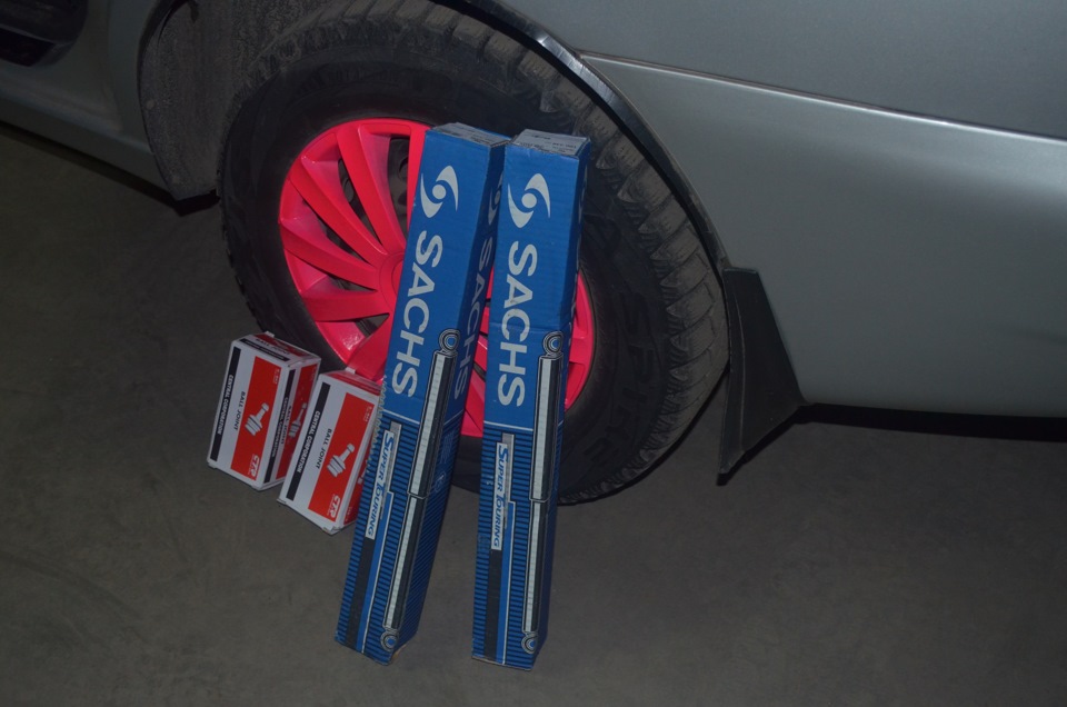 ну вот и меняем стойки и шаровую уже купил позже буду менять) может на ...