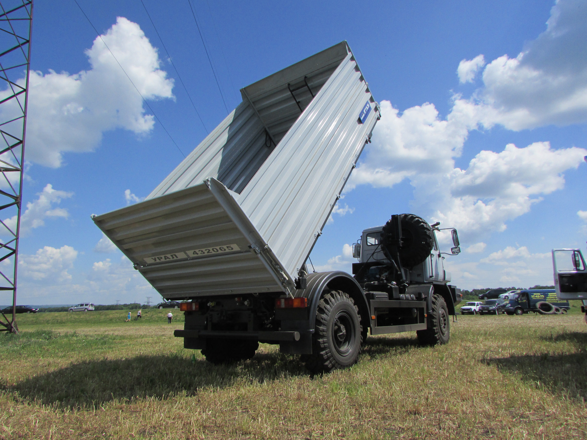 Урал 432065 сельхозник нового образца