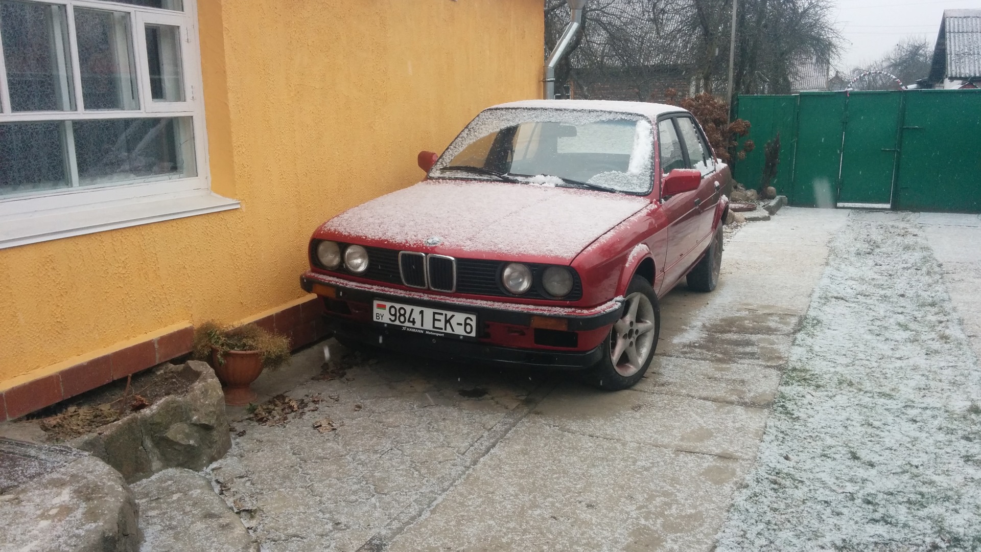 BMW 3 series (E30) 2.0 бензиновый 1985 | красный дракон) на DRIVE2