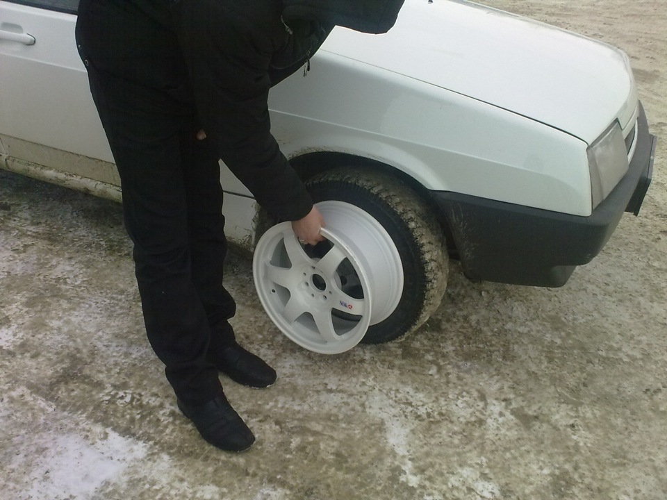 Диски и резина — Lada 21093i, 1,5 л, 2000 года | колёсные диски | DRIVE2