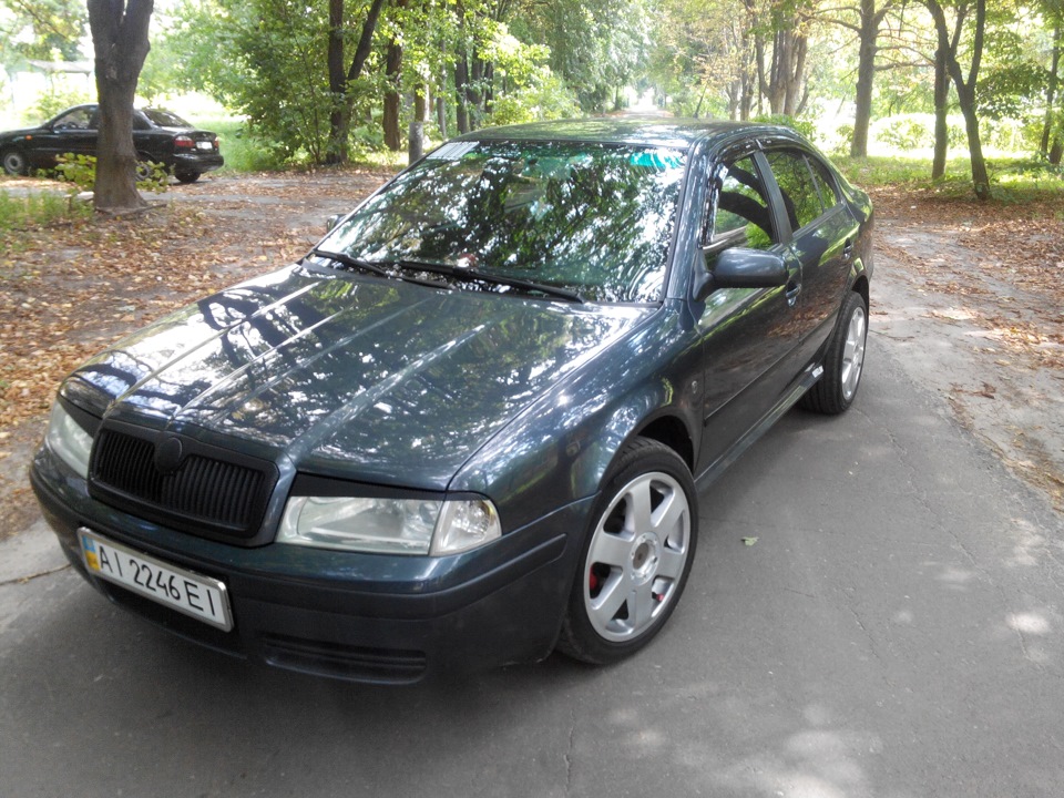 Skoda Octavia a4 бункер