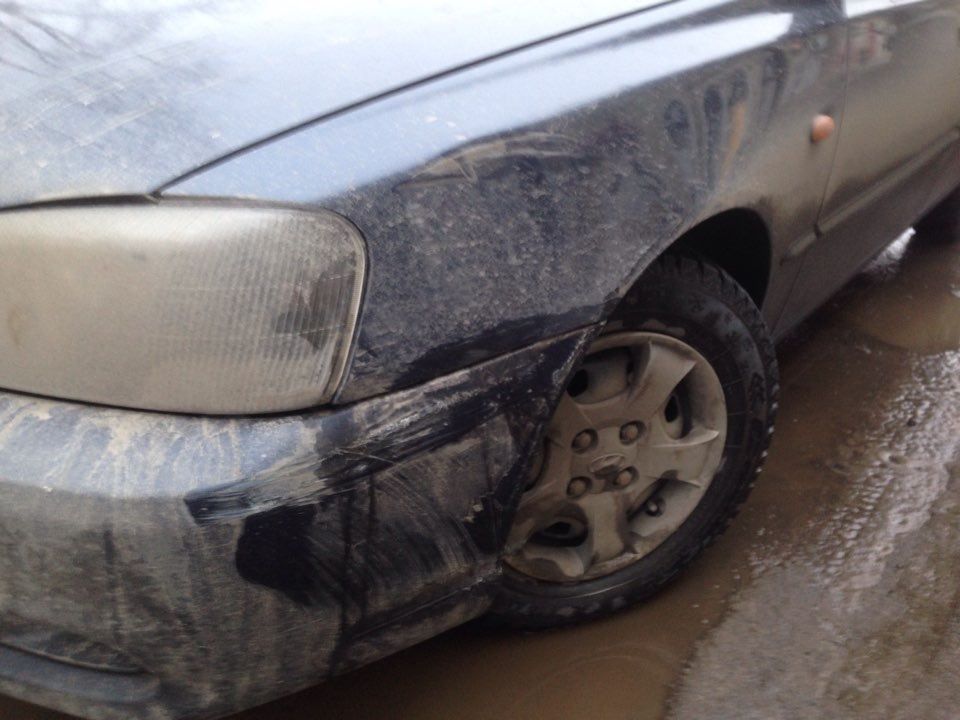 Печаль беда(( — Hyundai Accent (2G), 1,5 л, 2006 года | ДТП | DRIVE2