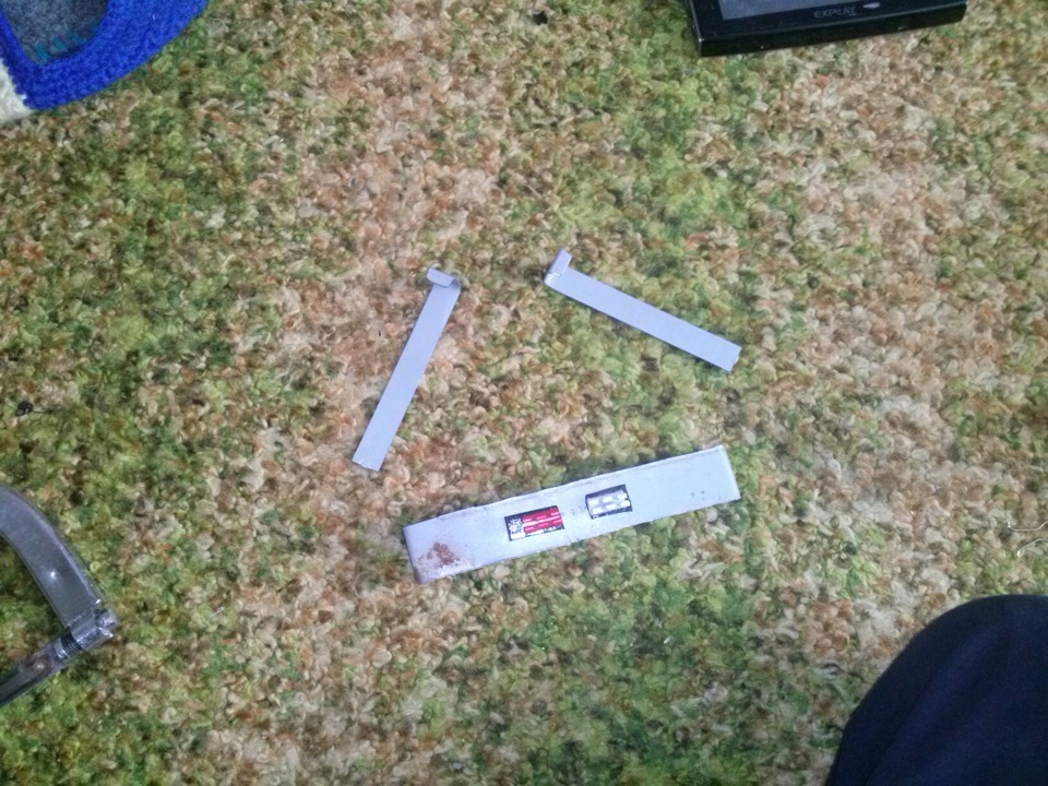 Бюджетные крепления для навигатора своими руками — Lada 2114, 1,6 л ...