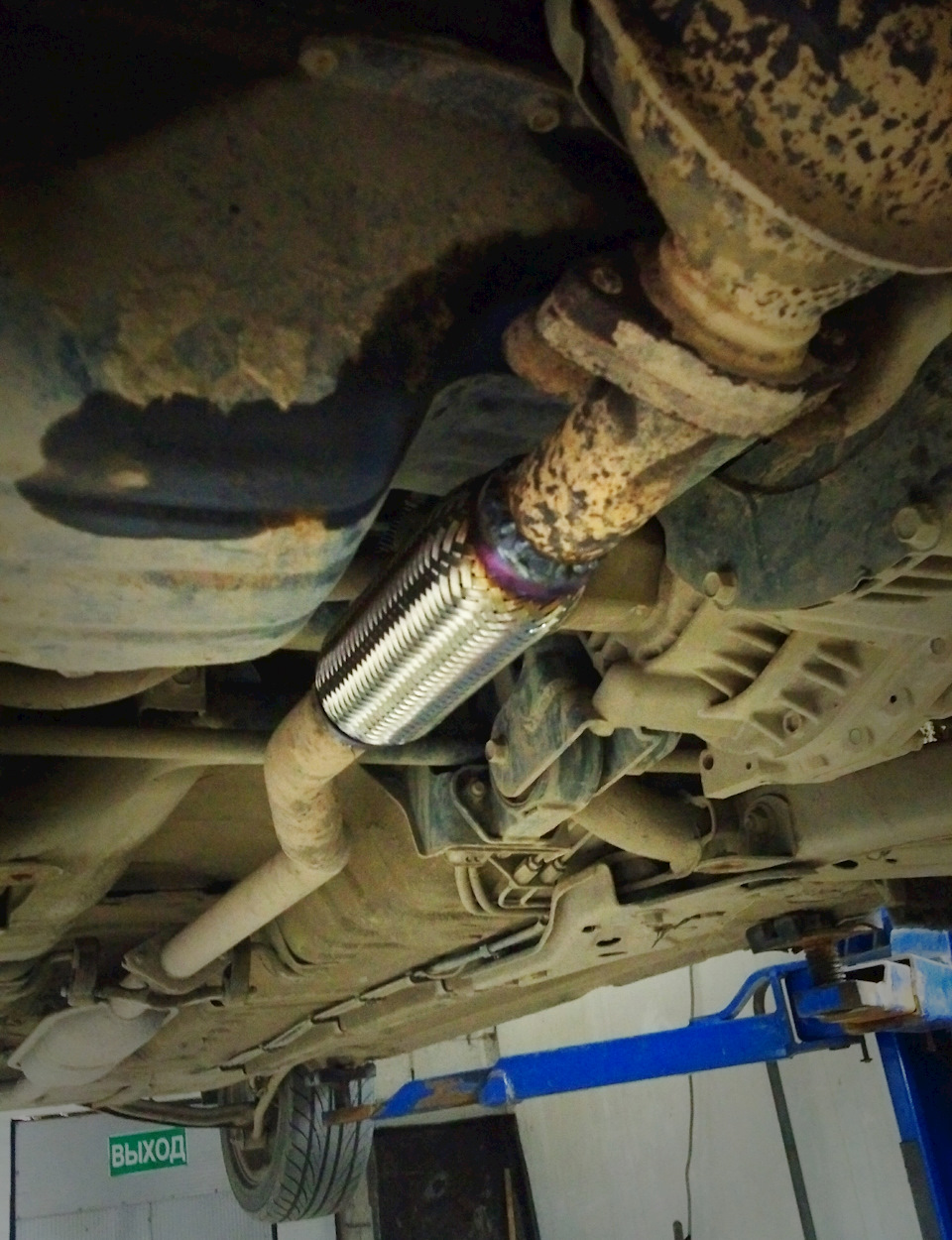 заехать дрэг и сжечь гофру? легко — Hyundai Accent (2G), 1,5 л, 2008 ...
