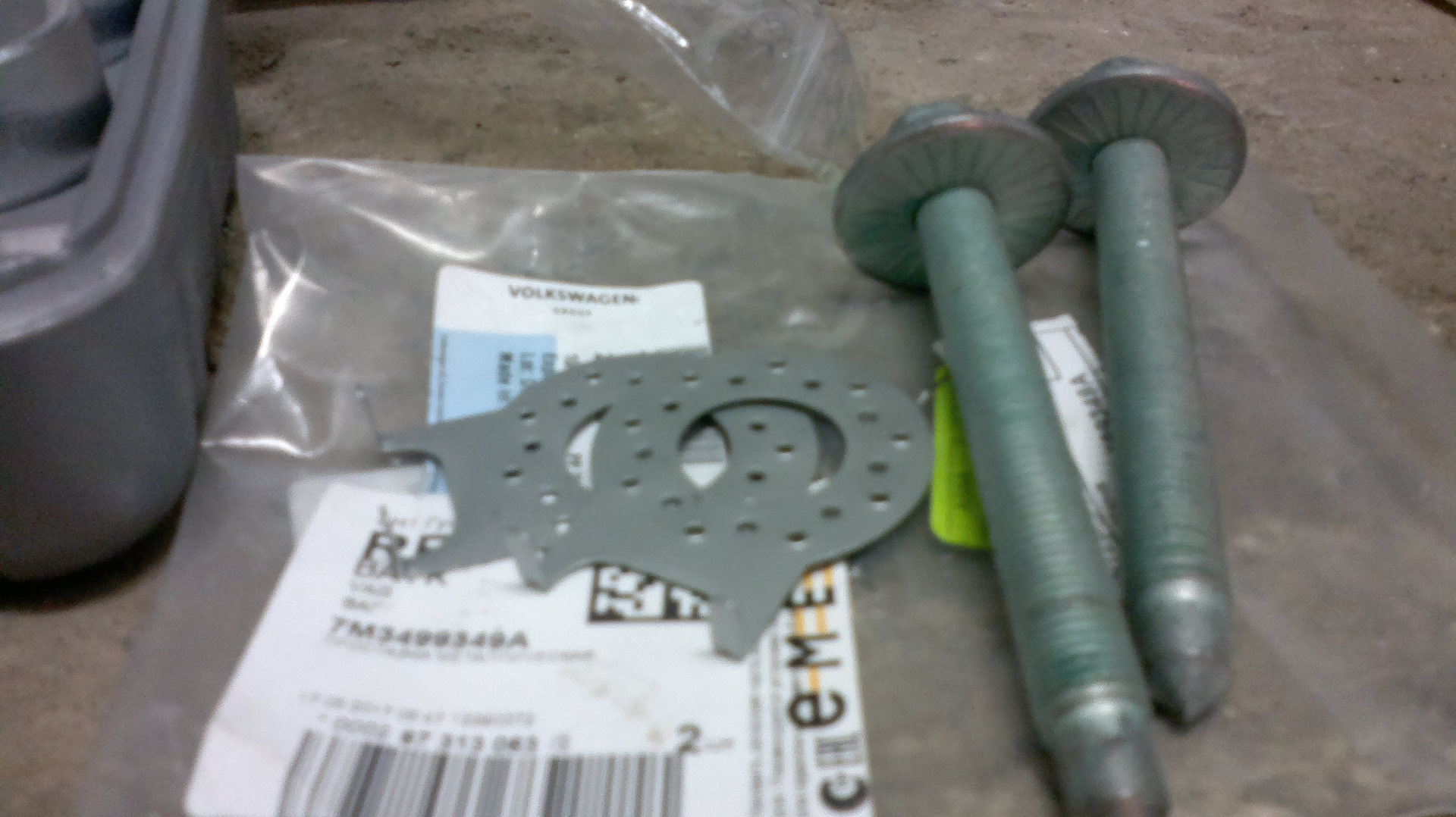 Устранение стука в подрамнике — Volkswagen Passat B6, 1,8 л, 2010 года ...