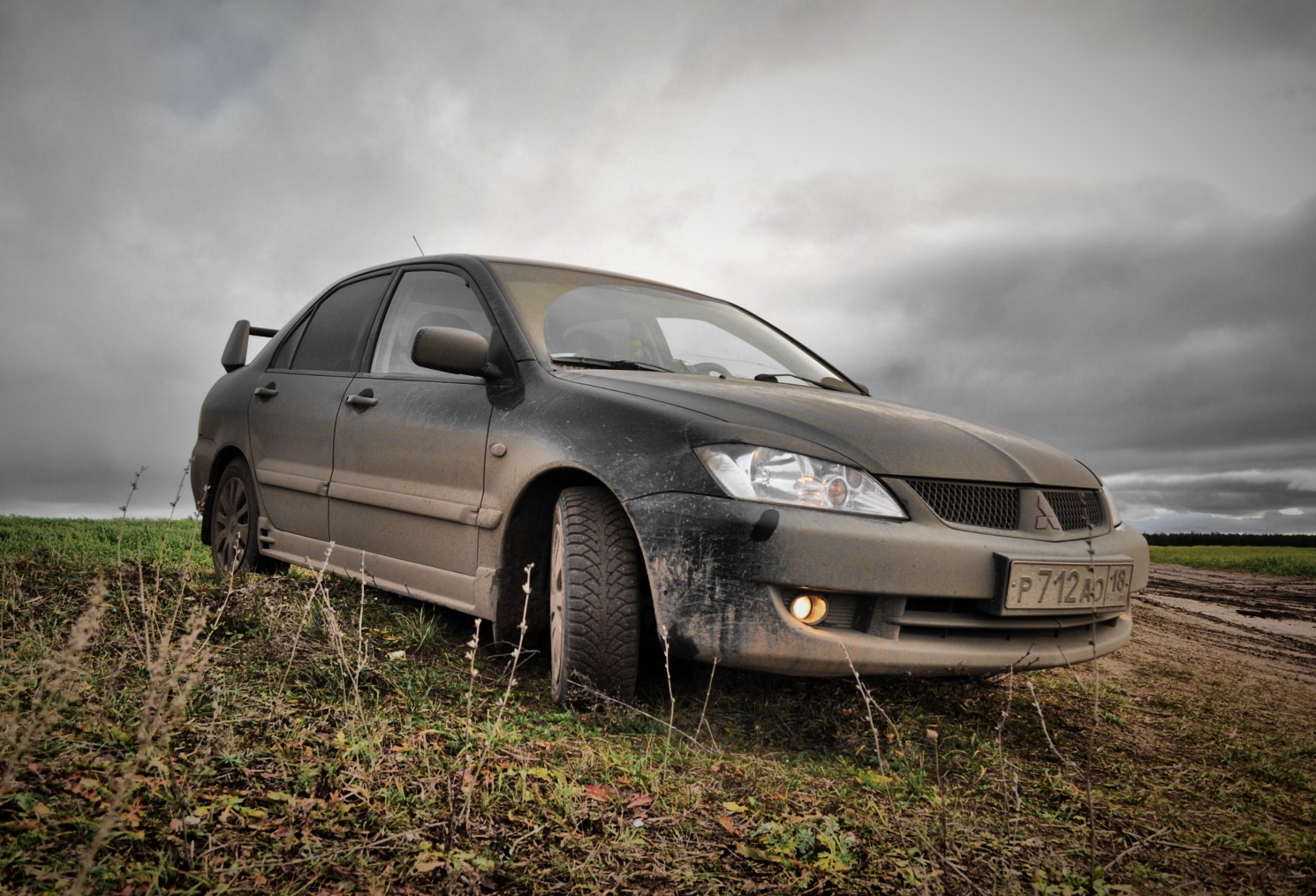 Осень, грязь, машина! — Mitsubishi Lancer IX, 1,6 л, 2006 года | фотография  | DRIVE2