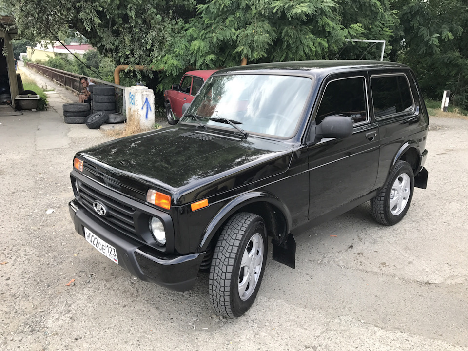 Lada 4x4 3D 1.7 бензиновый 2019 на DRIVE2