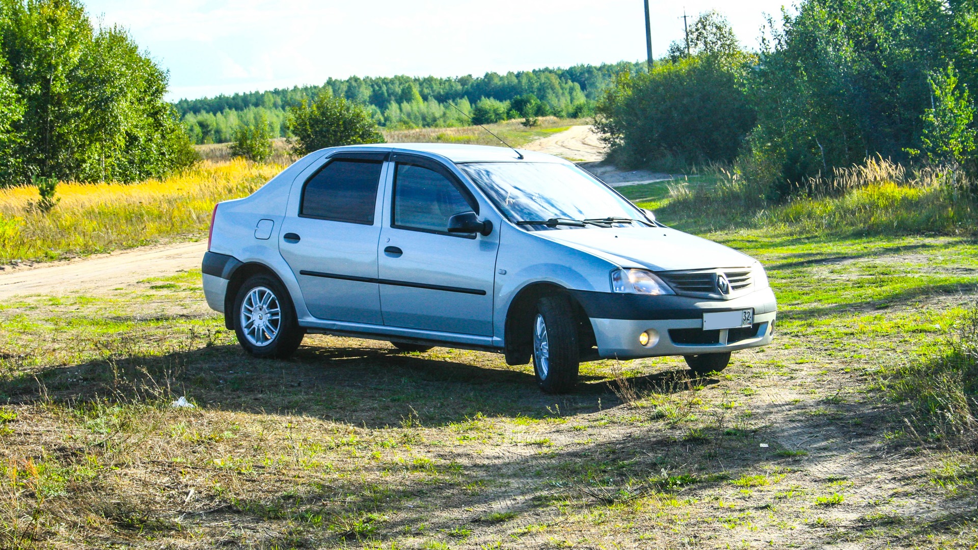 Renault Logan (1G) 1.6 бензиновый 2006 | Gray Bryansk на DRIVE2