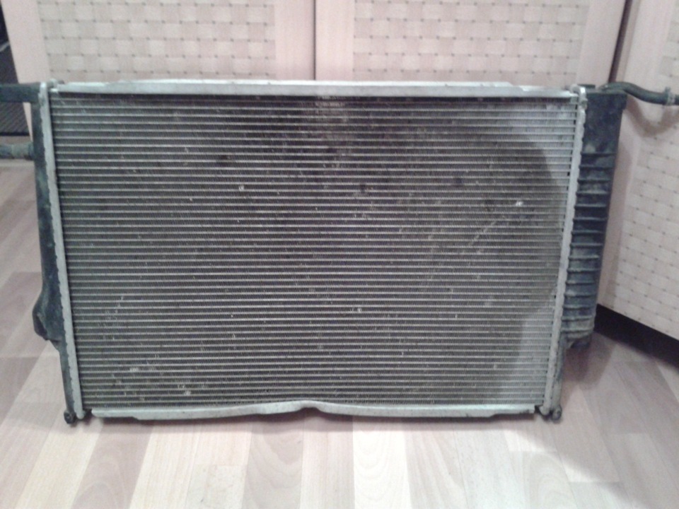 радиатор охлаждения бмв е60 n52. радиатор е60. радиатор м30. радиатор охлаждения бмв е60. радиатор bmw e60 behr.
