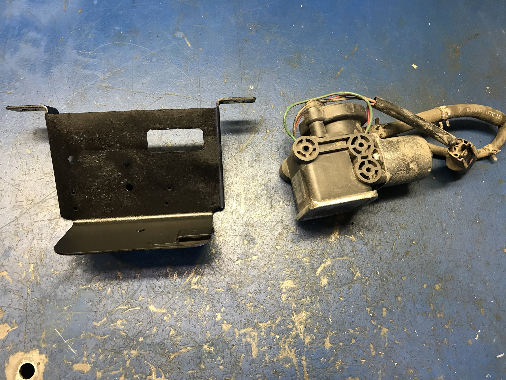 Компрессор задней блокировки паджеро спорт 2