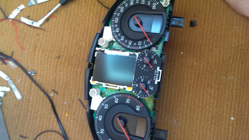 Подсветка приборной доски — Volkswagen Passat B6, 2 л, 2007 года ...