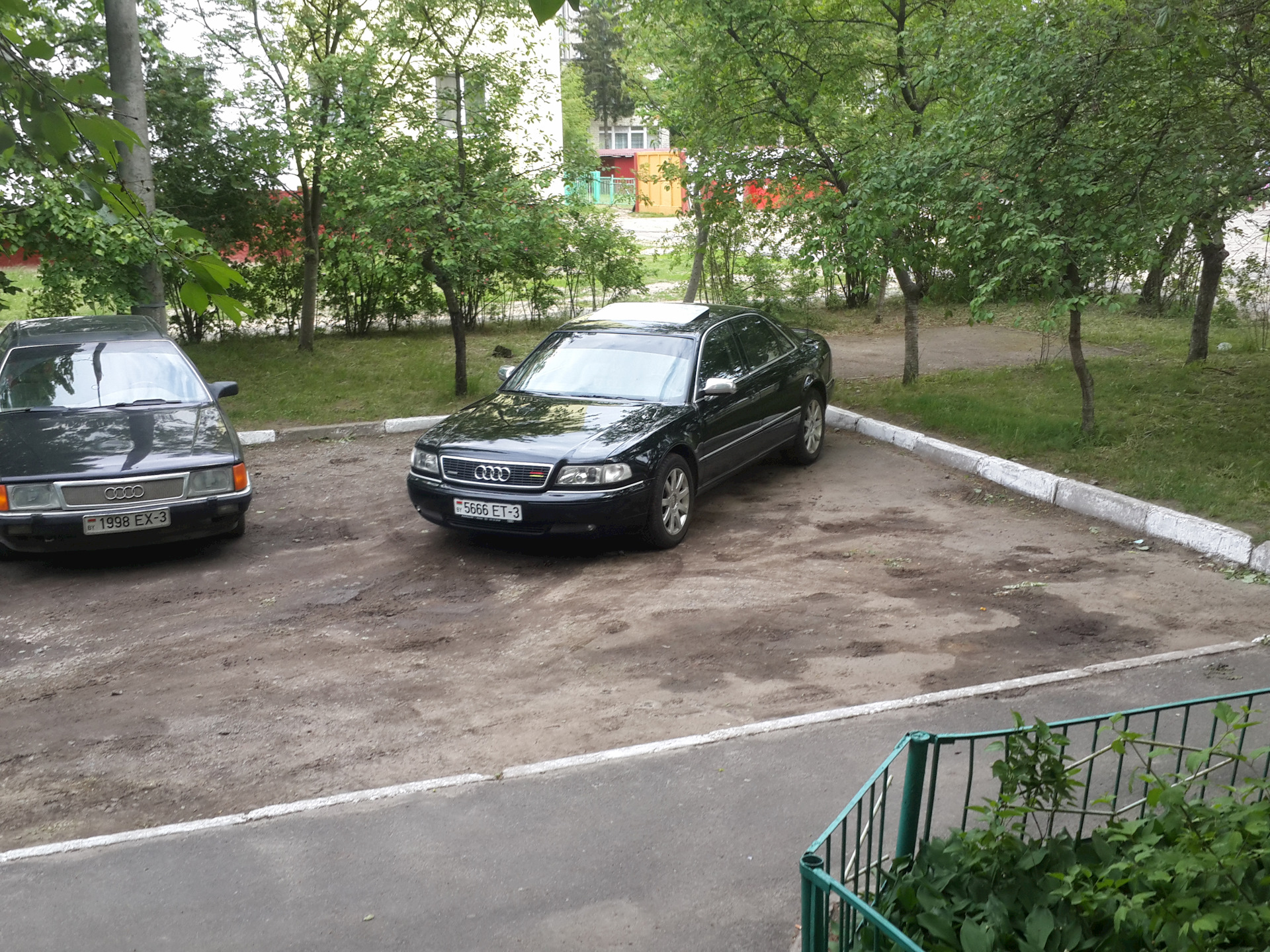 Замена люка с солярий на обычный — Audi A8 (D2), 4,2 л, 1998 года ...