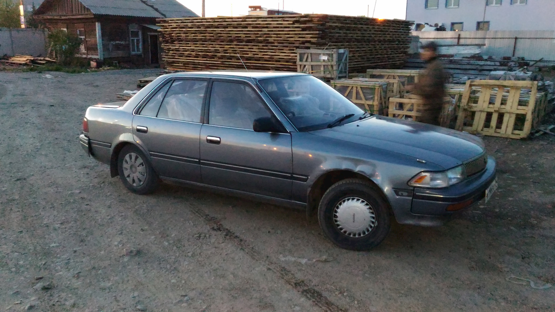 Toyota Corona (T170) 1.5 бензиновый 1991 | Бодрая старушка на DRIVE2