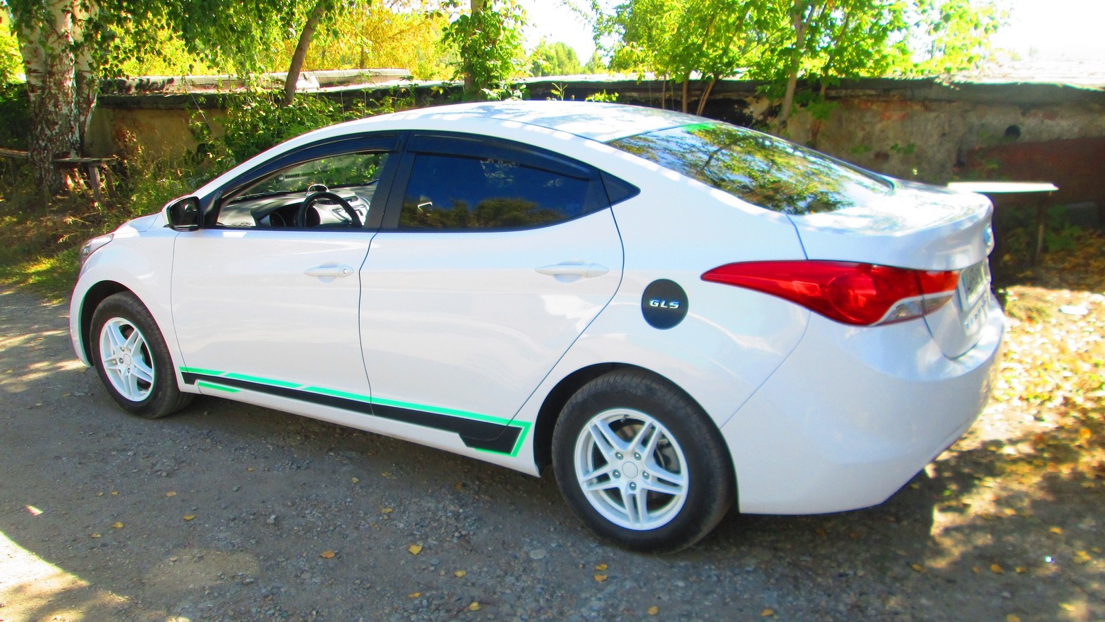 Hyundai elantra drive2