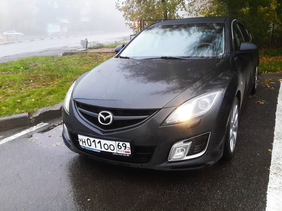 Не горят габариты mazda 6 gh