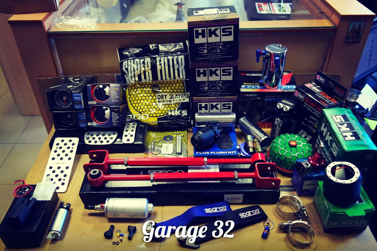 Магазин гараж тулс. Магазин гараж 32. Garage 32. Garage it компания.