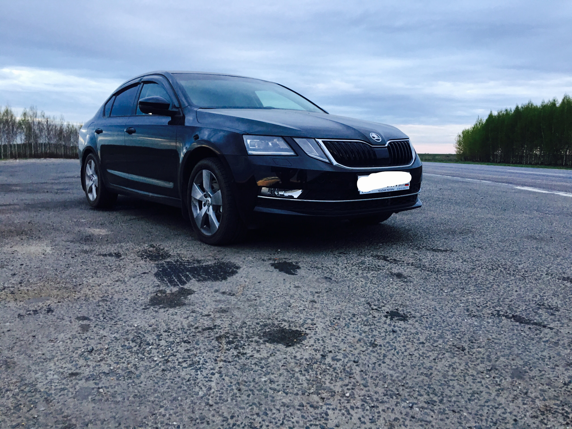 Skoda Octavia a7 черная