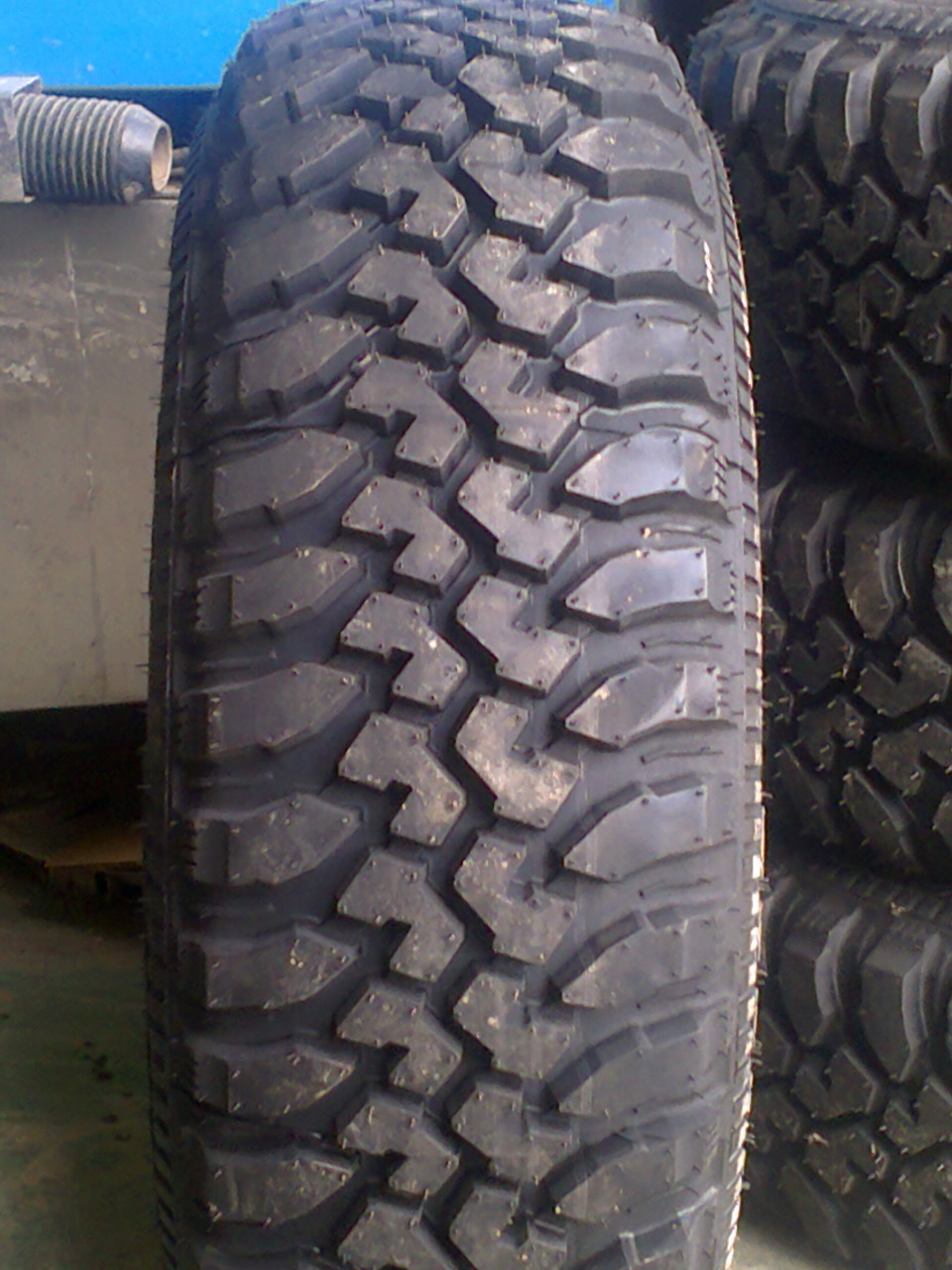 Cordiant off road r15 205 70 96q. Cordiant off Road. Cordiant off Road 2. Нива Кордиант офф роад 2. Кордиант офф роуд 2 205х70х16.