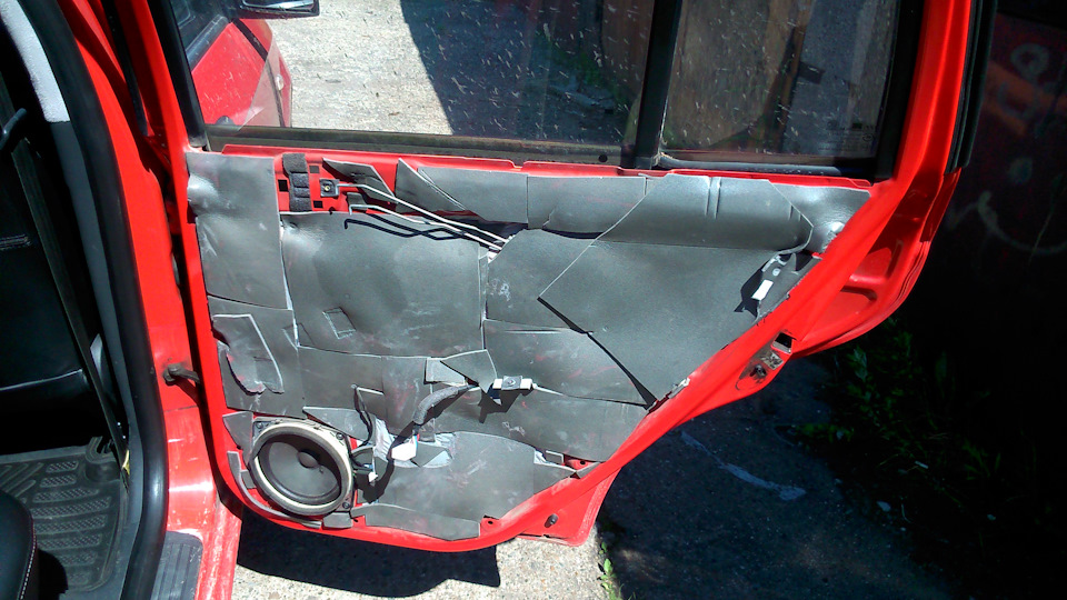 перетяжка дверных панелей — Hyundai Getz, 1,4 л., 2010 года | стайлинг ...