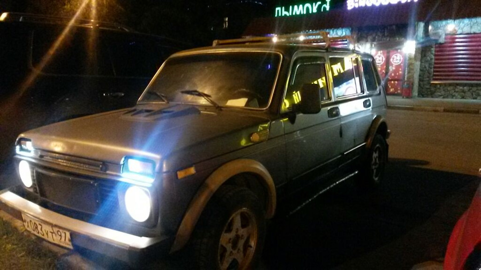 Lada 4x4 5D NИvасик