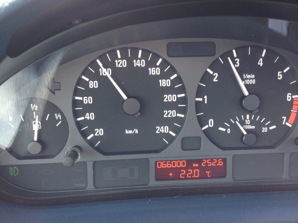 Тест бмв е39. BMW e46 dashboard. Значки на приборке БМВ е46. BMW e46 индикатор АКПП. Тест приборки БМВ е46.