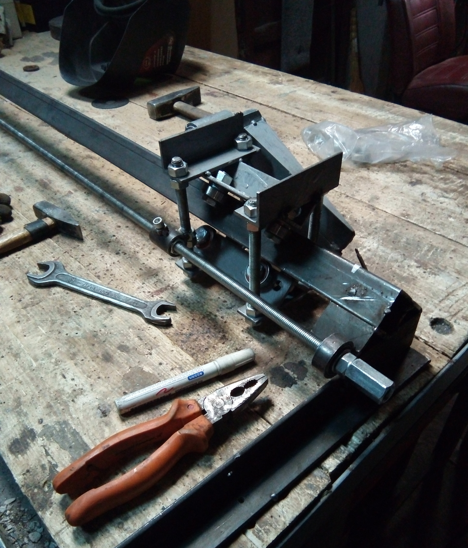 линейный распил. ламели для чпу плазмы. линейный распил. лдсп распил на шкаф. распил и кромление лдсп.