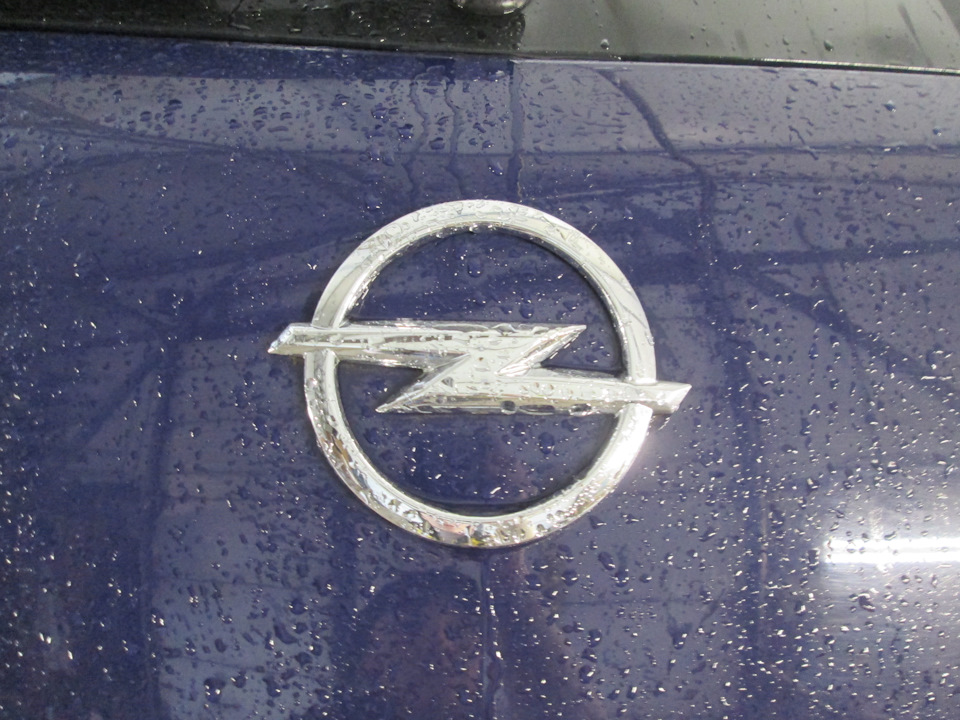 Замена выхлопной системы на автомобиле Opel Corsa (Опель Корса) 2008 ...