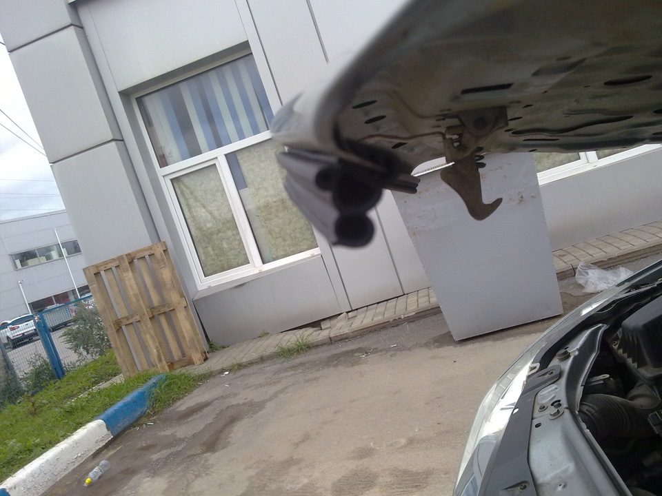 УПЛОТНИТЕЛЬНАЯ РЕЗИНКА КАПОТА ВАРИАНТ-2 — Opel Astra H, 1,6 л, 2007 ...