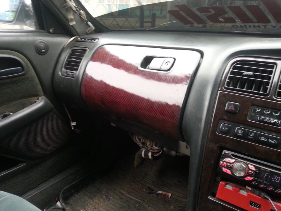 Крышка бардачка в карбон. — Toyota Chaser (90), 4 л, 1996 года ...