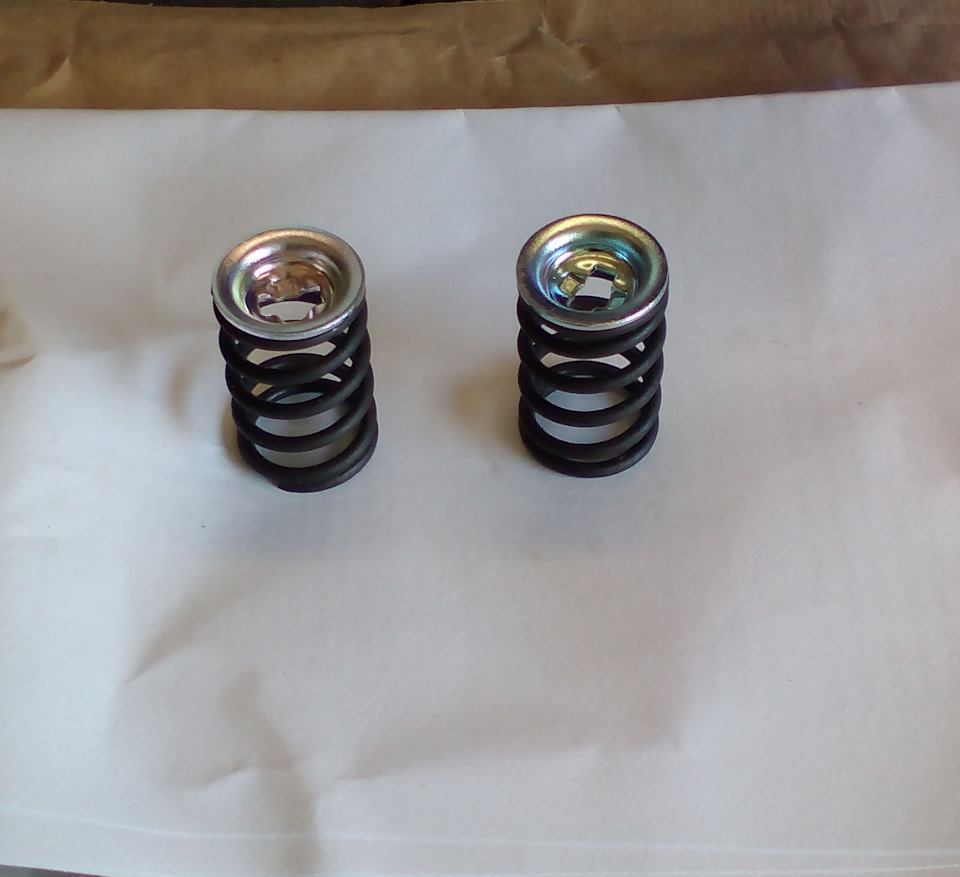 Фиксатор задних тормозных колодок от Chevrolet Aveo. — Lada 21063, 1,6 ...