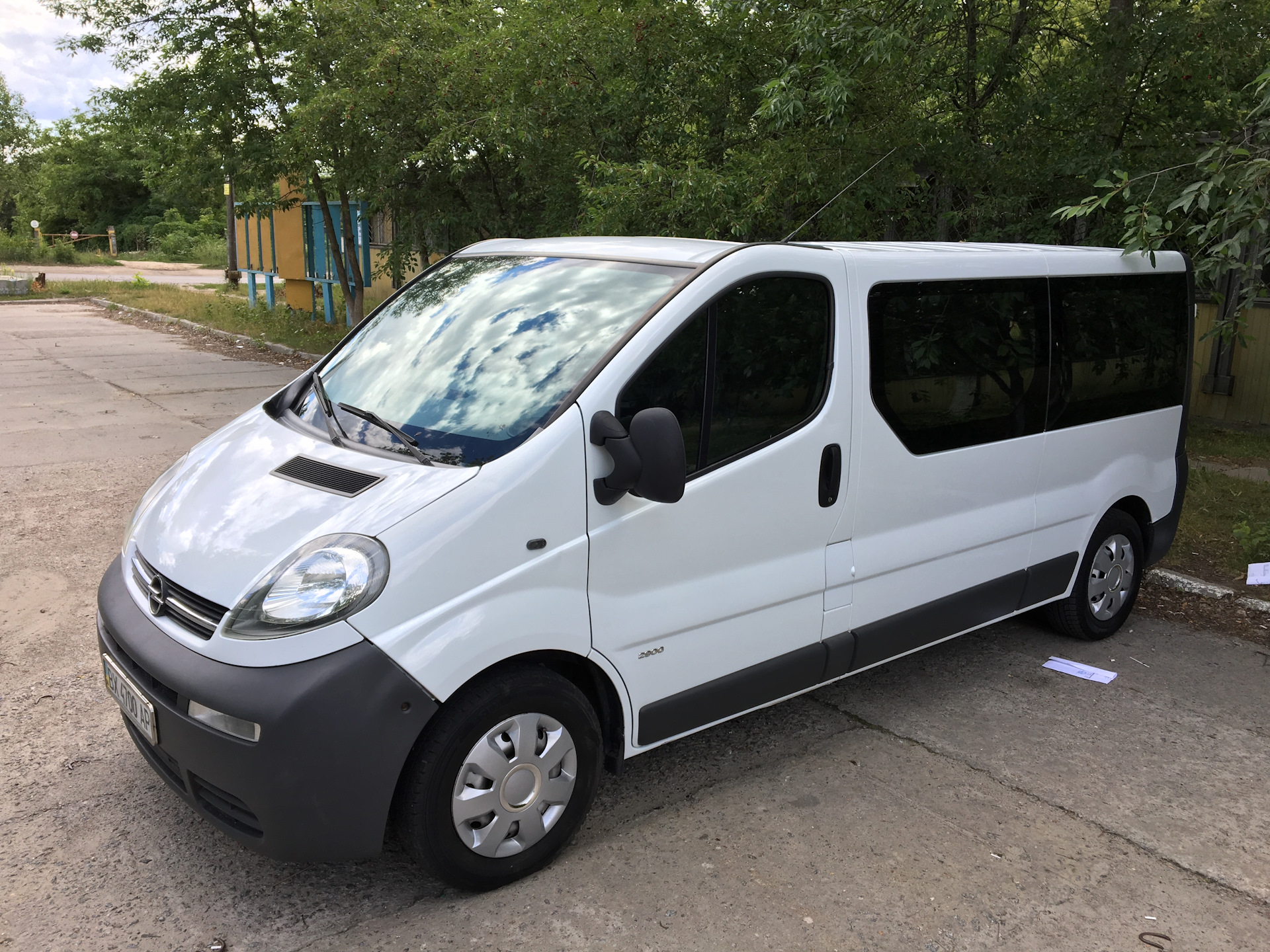 Opel Vivaro высокий