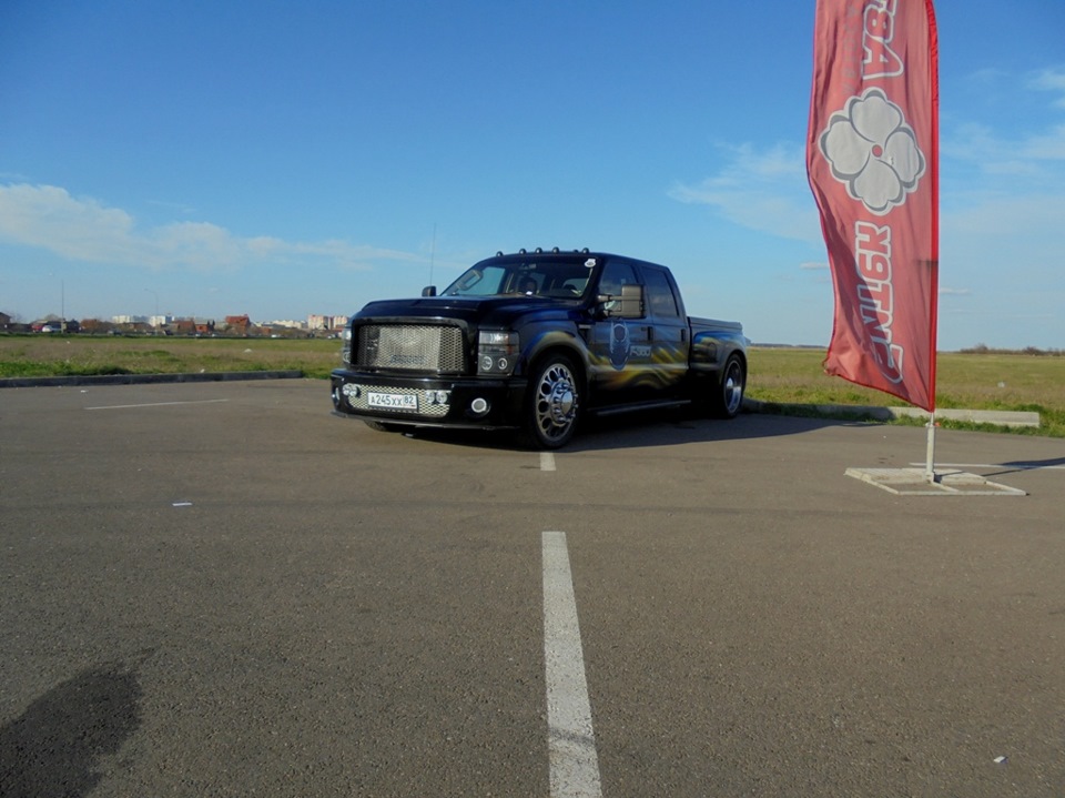 Еще с автопати небольшой видос- крутейший F350. — Mercedes-Benz E-Class ...