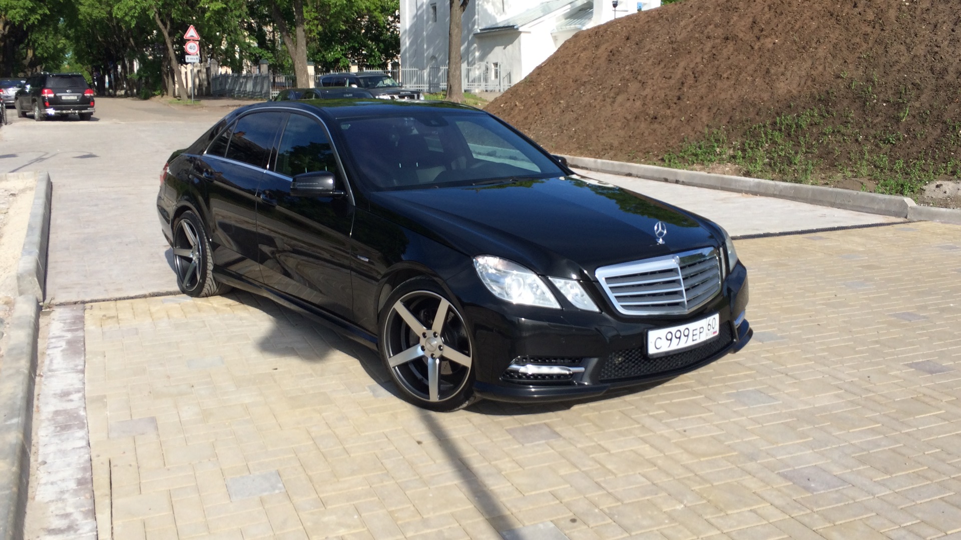 Mercedes-Benz E-class (W212) 1.8 бензиновый 2011 | Ешка в AMG на DRIVE2