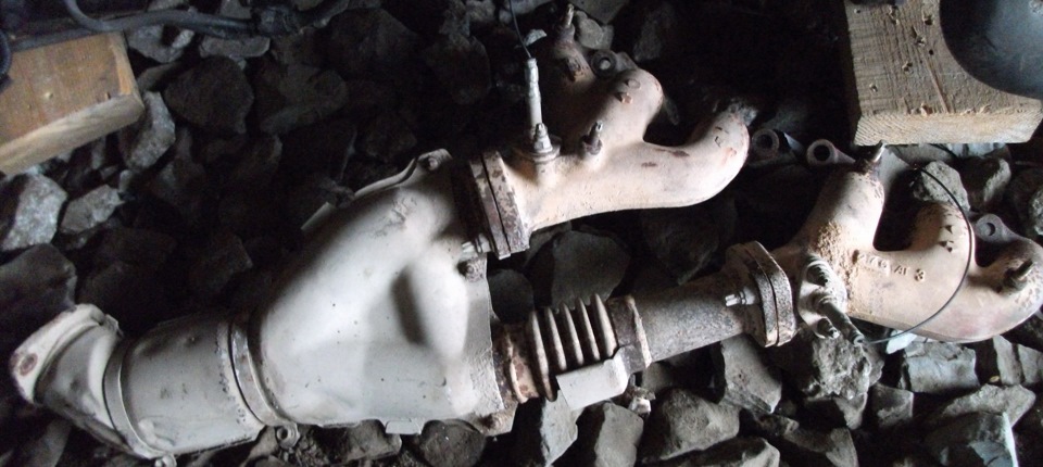 Приемные штаны?) с выпускным коллектором — ГАЗ 3110