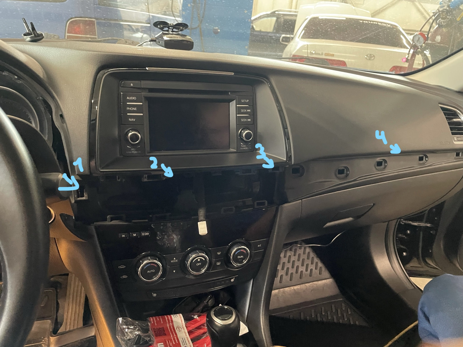 Мазда 6 2013 штатная магнитола. Магнитола мазда 6 gj 2014 10 дюймов. Мазда 6 gj андроид. Мазда 6 gj андроид. P0300 мазда.