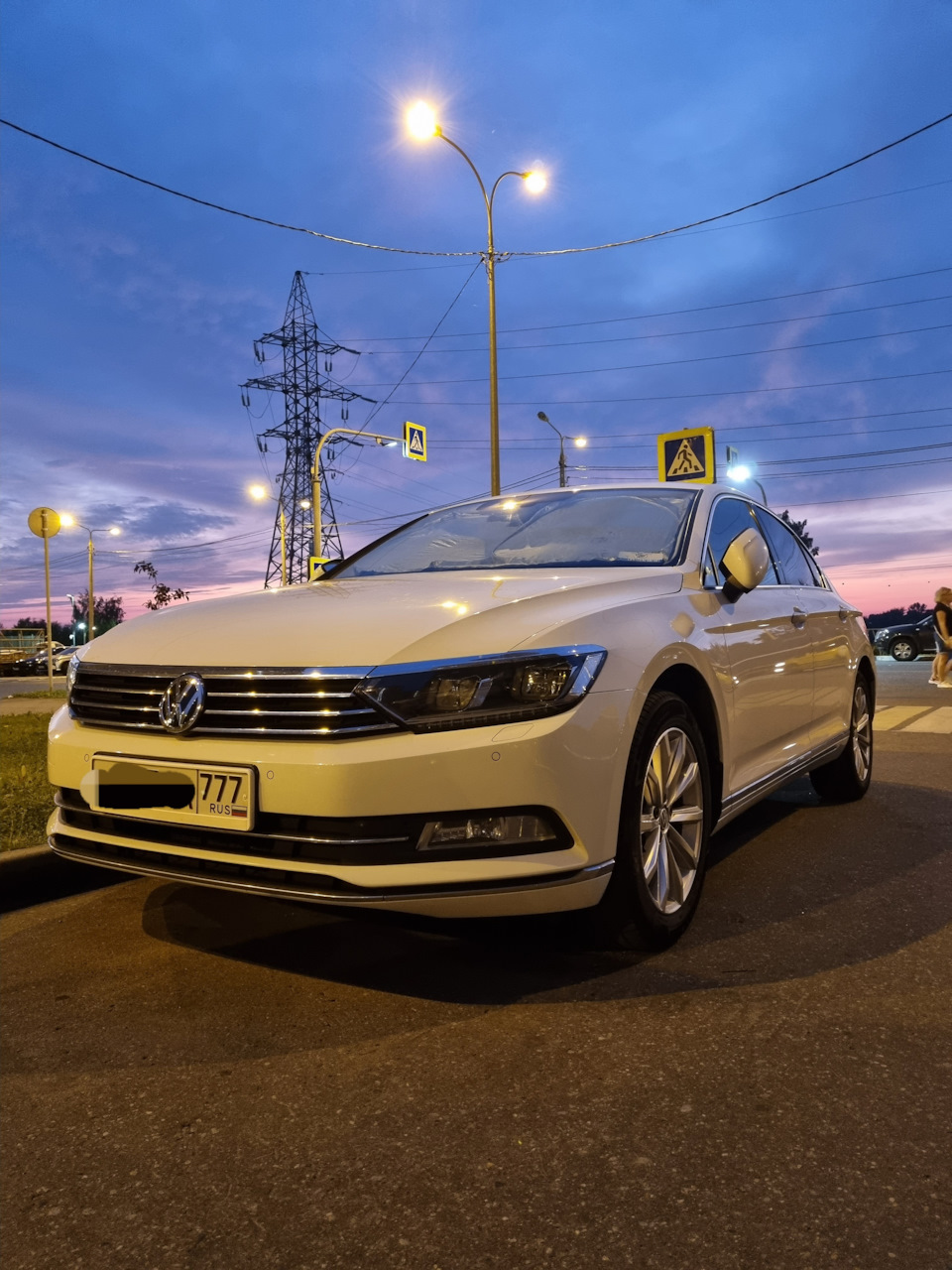 Продажа — Volkswagen Passat B8, 1,4 л, 2016 года | продажа машины | DRIVE2