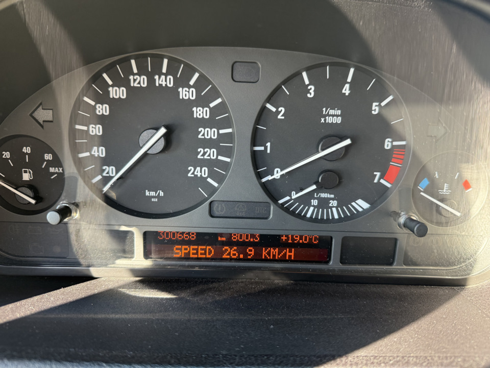 Photo from the logbook BMW X5 (E53)