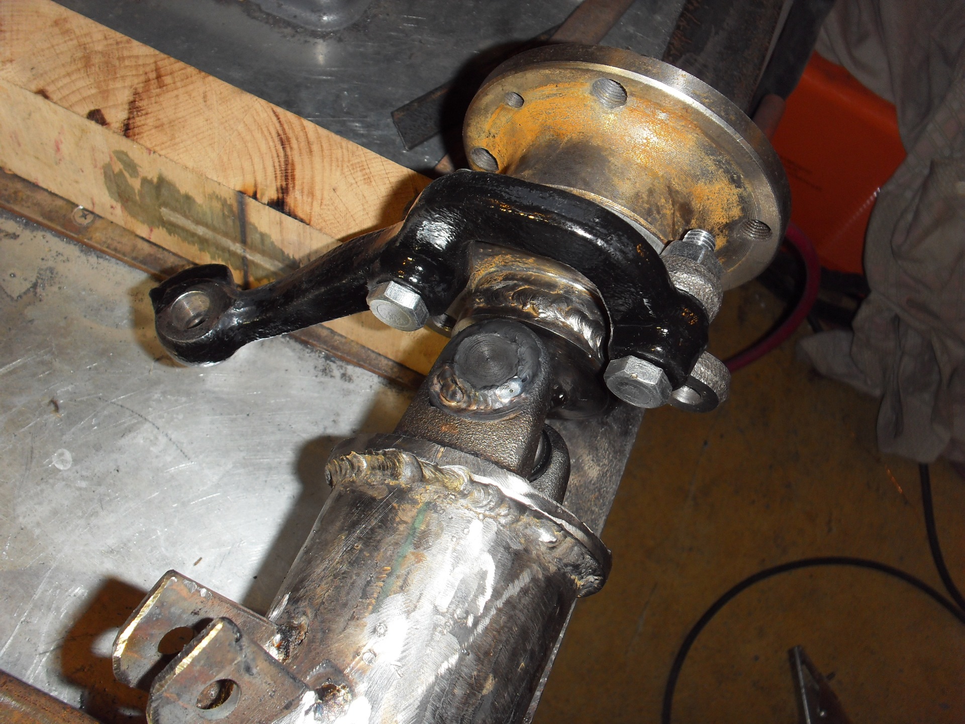 про передний. Great wall wingle 5 карданный вал передний. а образный рычаг на уаз буханка. крестовина кардана!на iveco 38 -105. Toyota townace cr30 пыльник краба верхнего.