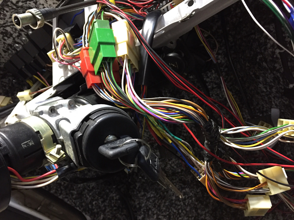 Замок зажигания ВАЗ 2110 — Lada 21043, 1,5 л, 2003 года | электроника ...