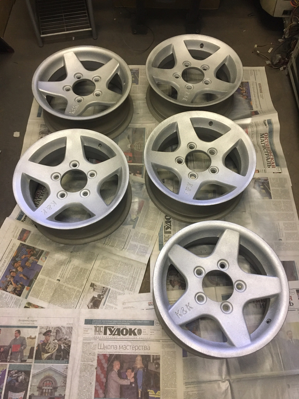 Литые диски могилев. 5x21/5x112 d82 et33 satin black. Диски pdw r17 4х100. 3. Литые диски могилев.