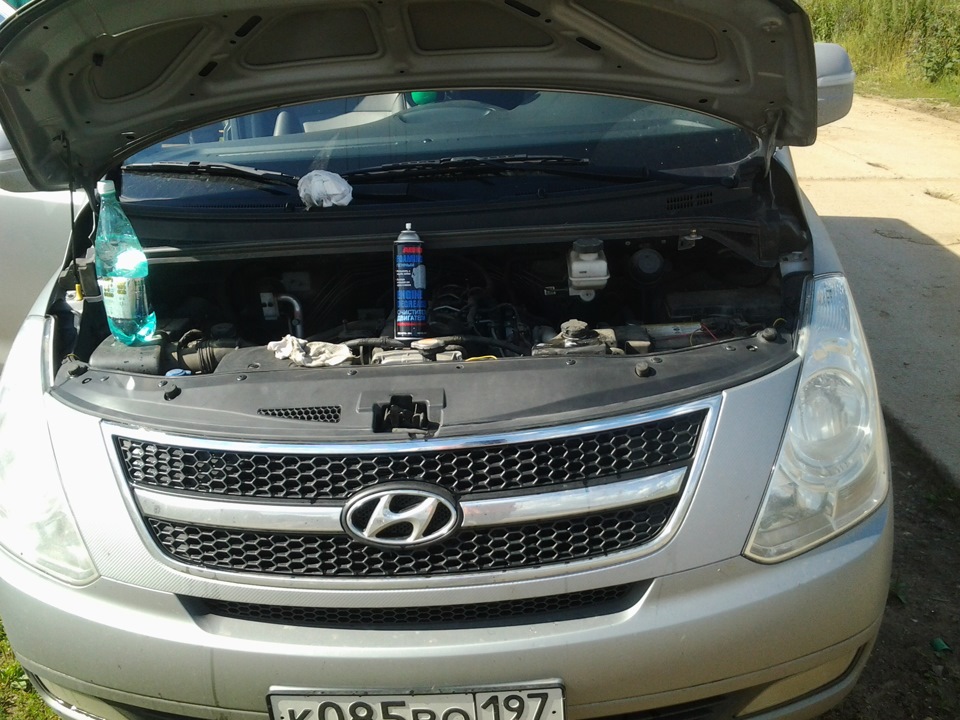 мойка мотрного отсека после зимы — Hyundai Grand Starex, 2,5 л, 2011 ...