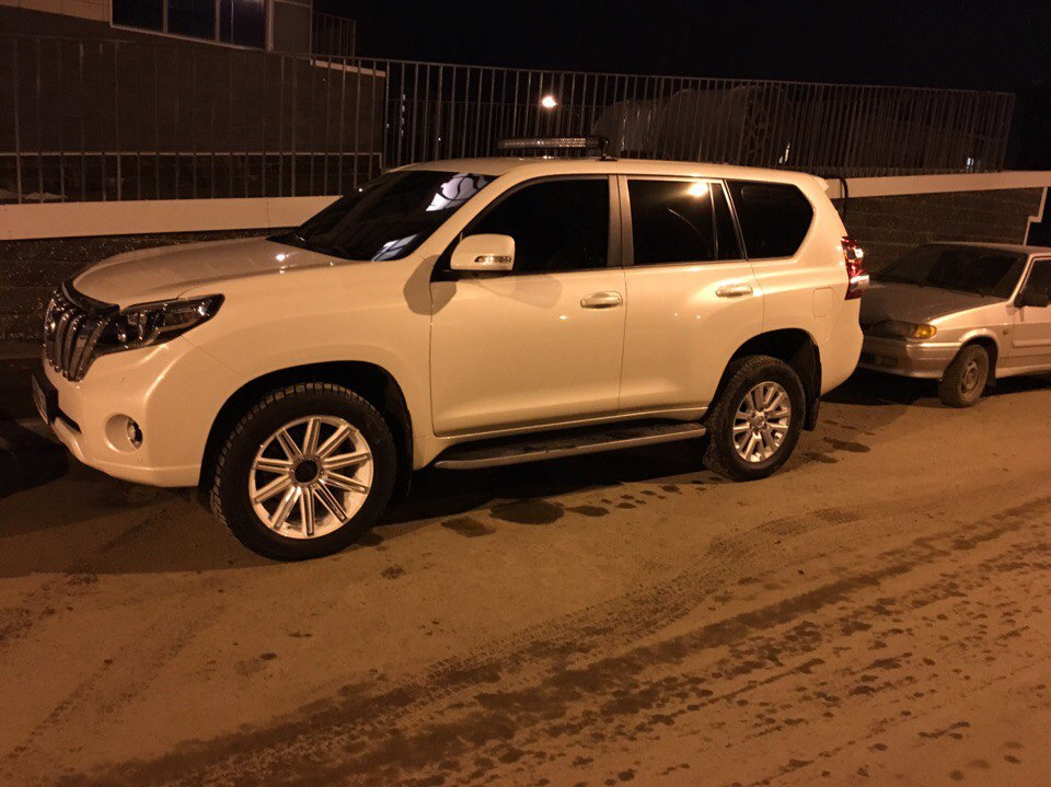 285 50 r20 на какие авто