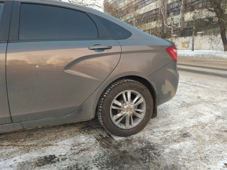Фото в бортжурнале Lada Vesta (1G)