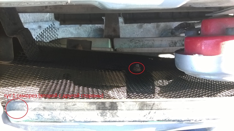 Сеточка в решетку радиатора — Hyundai Accent (2G), 1,5 л, 2005 года ...