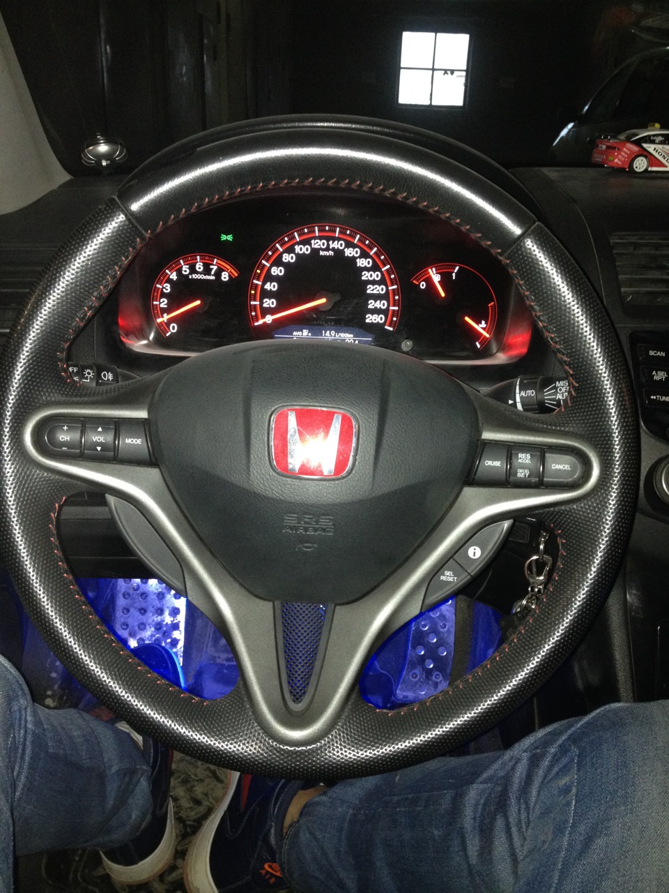 Частичка японского брата, руль от Civic FD2 Type R — Honda Accord (7G ...