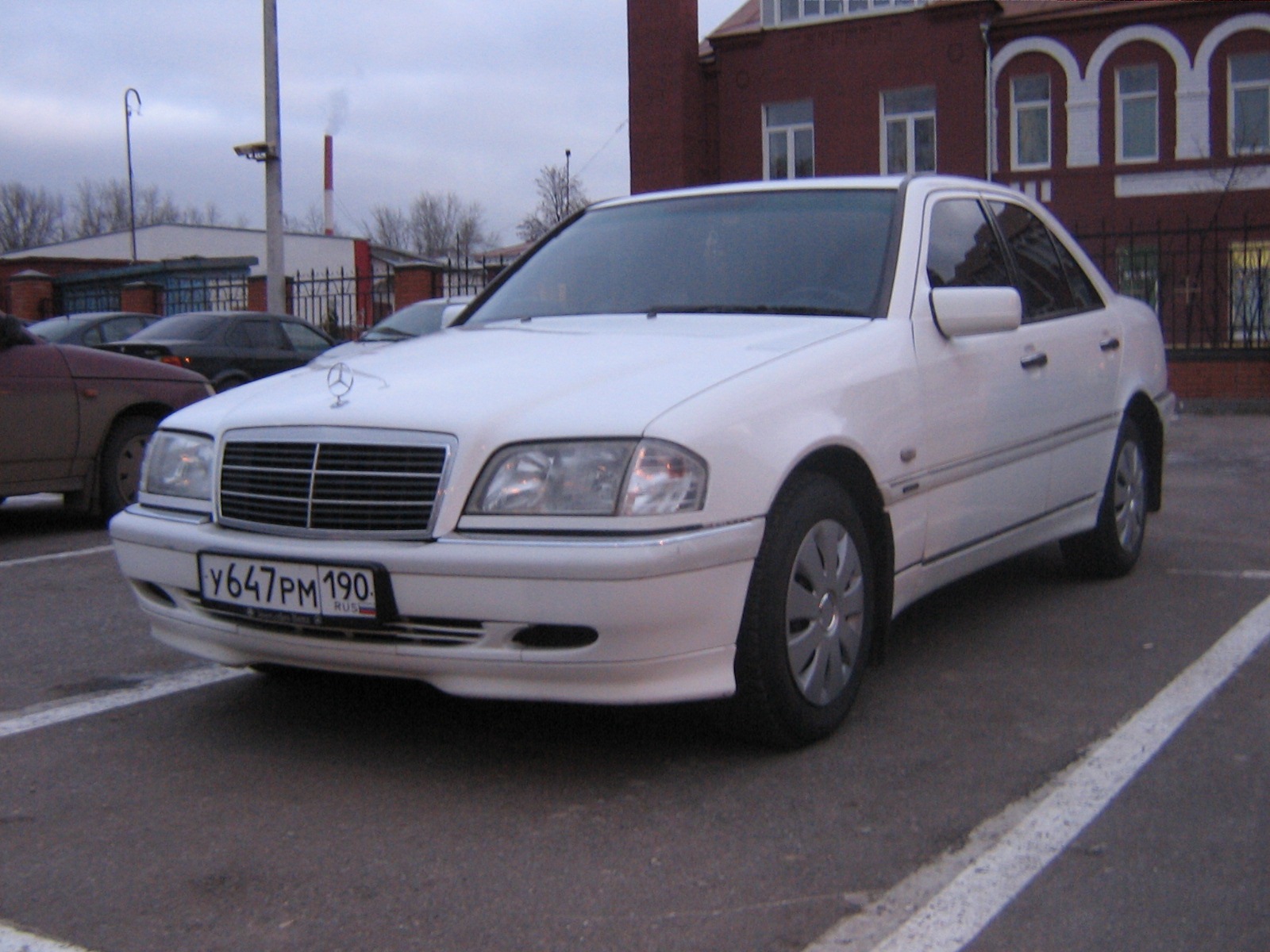 Мерседес w202 белый