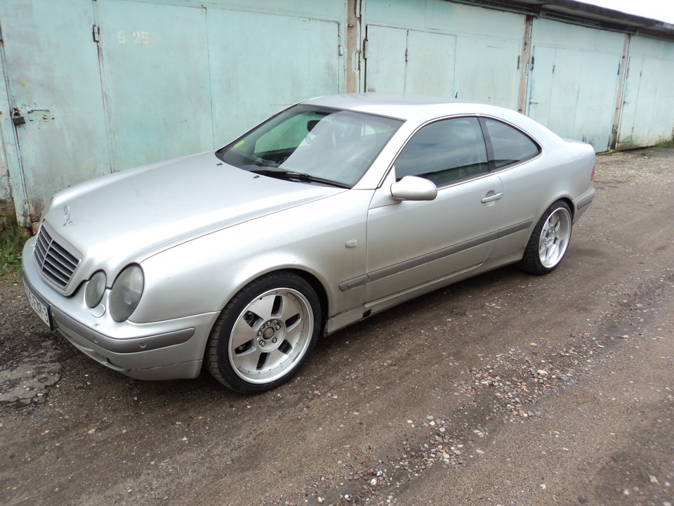 Купить Мерседес Clk W208